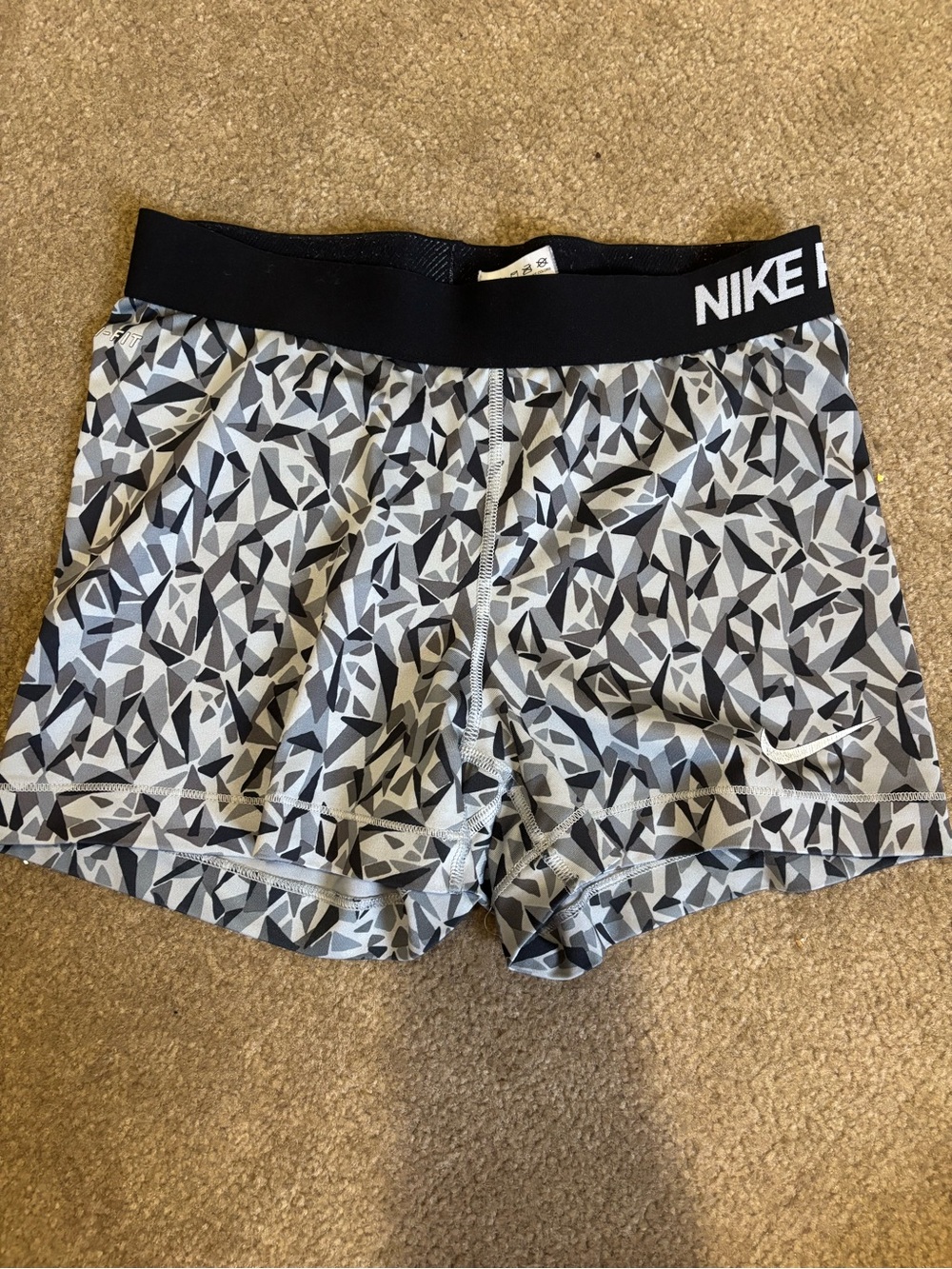 Nike Women’s Geometric Print Athletic Shorts — Black/Gray